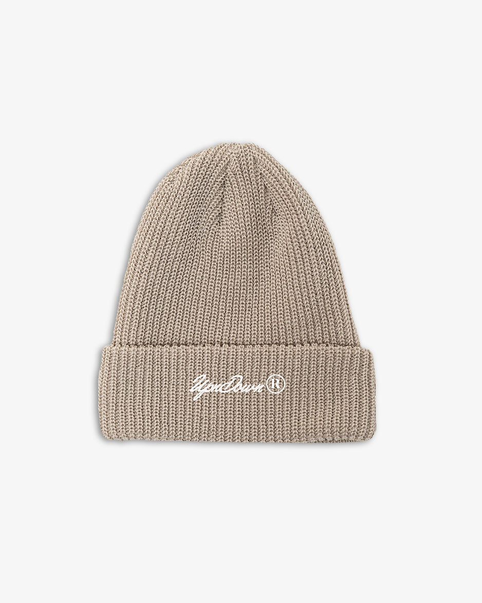 TUQUE – SAND