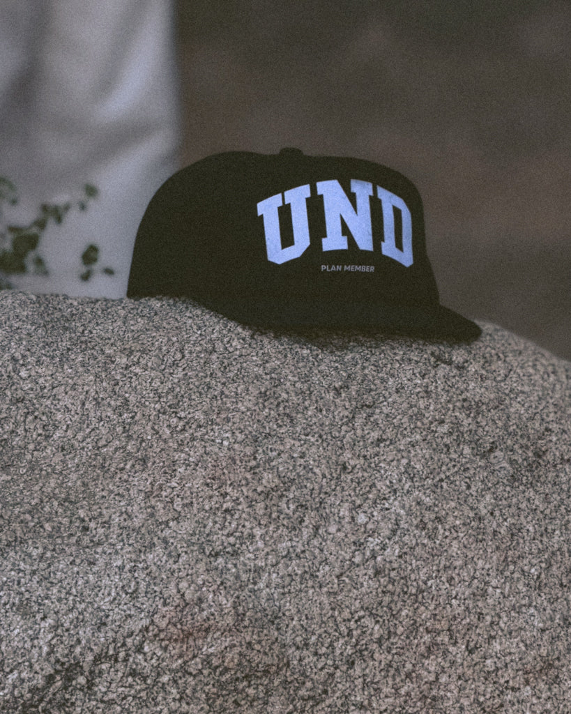 CASQUETTE UND — NOIR