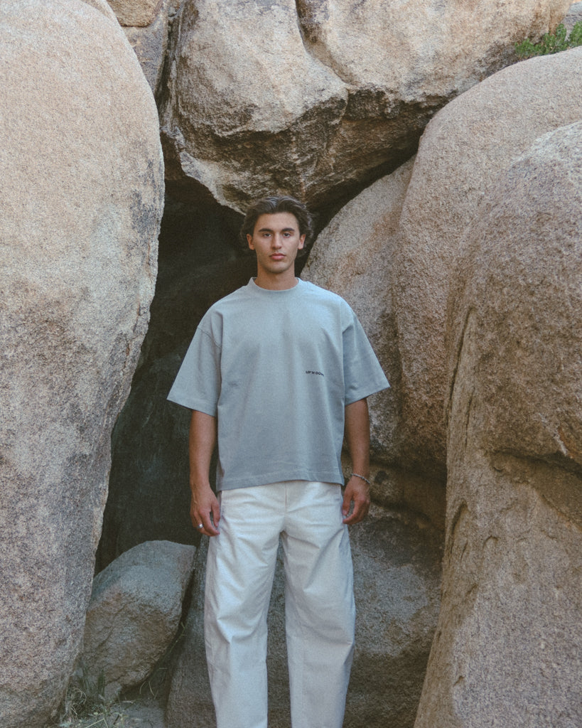 T-SHIRT DIFFERENT — CIMENT